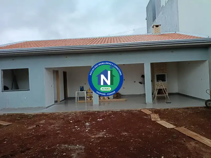 Casa à Venda com 2 quartos, 2 banheiros, 3 vagas e 128m² a partir de R$ 450.000 Rua Jaime Salvador, 56' - Jd Boa Vista, Arapuã-PR — foto 1